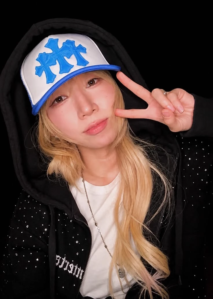 Bada Lee thumbnail