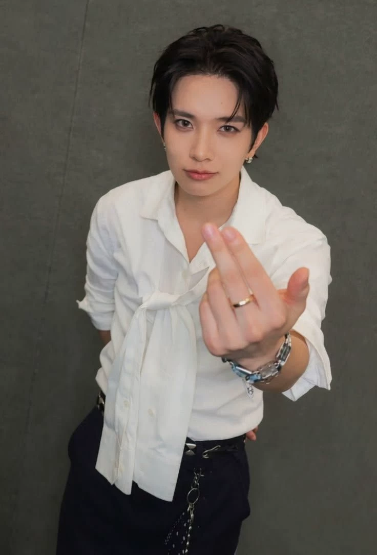 Lee Heeseung thumbnail