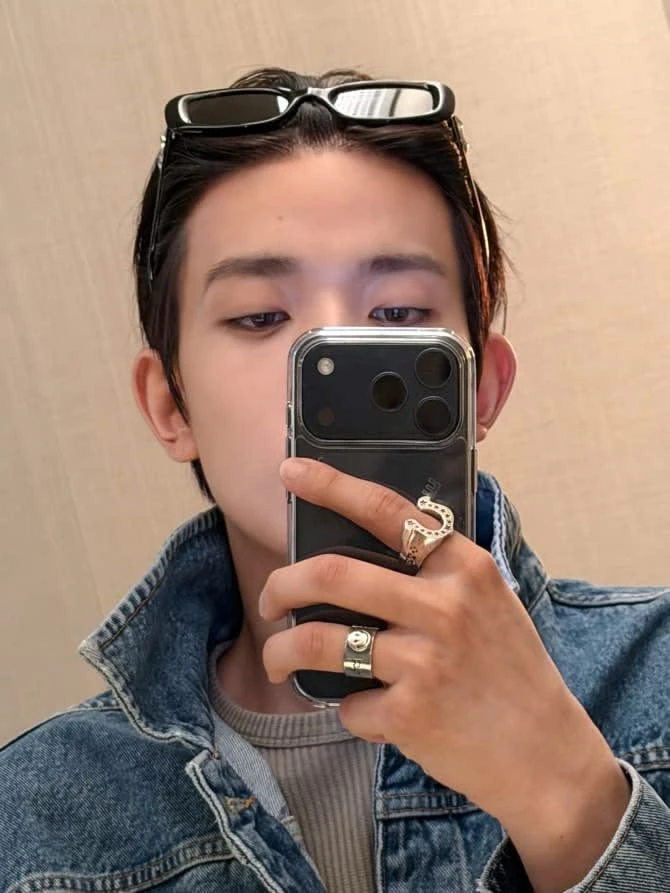 Lee Heeseung thumbnail