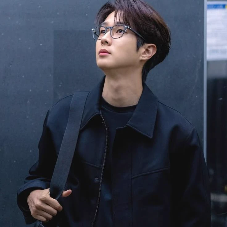 Choi Ung thumbnail