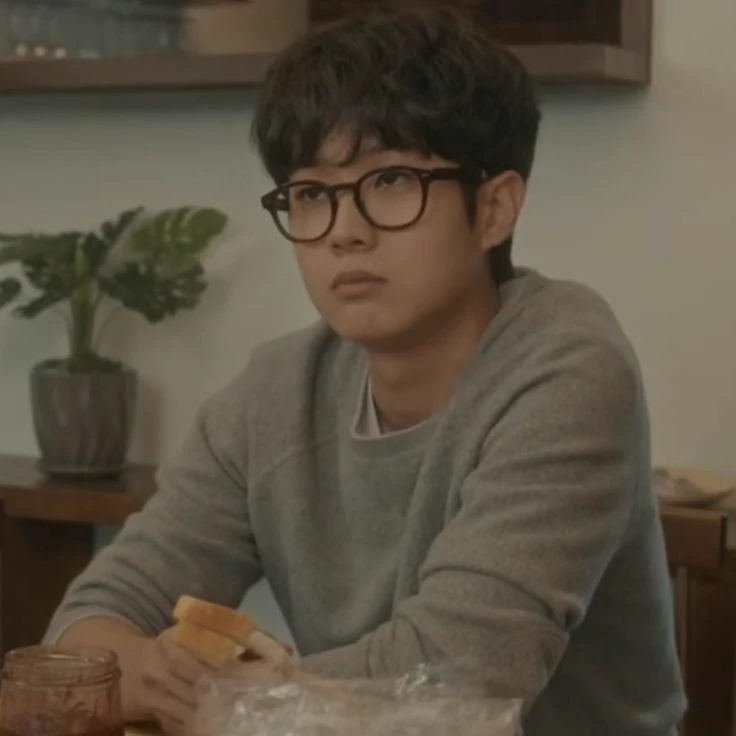 Choi Woo-shik thumbnail