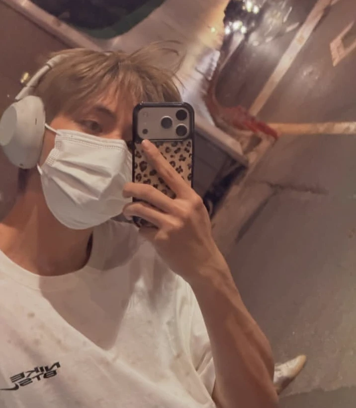 Kim Taehyung, BTS thumbnail
