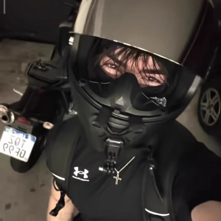 Alex thumbnail