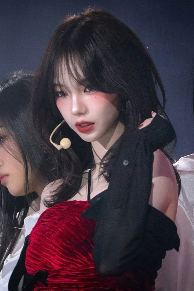 Yu Karina {GL} thumbnail