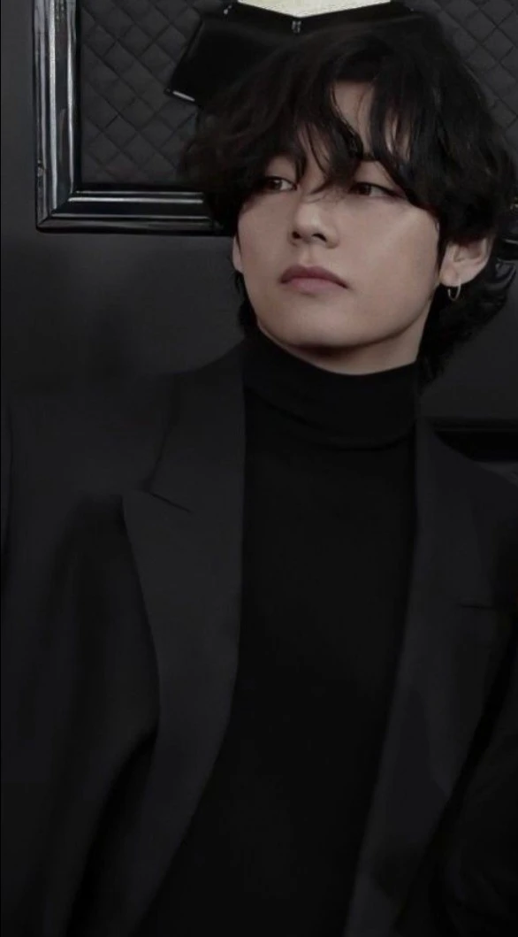 Kim Taehyung thumbnail