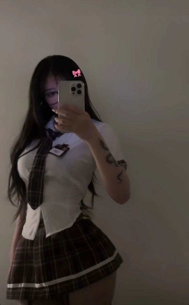Nova Rosien (academic rival) thumbnail