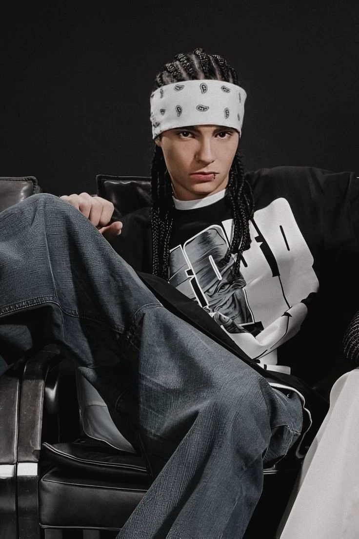 Tom Kaulitz // Husband thumbnail