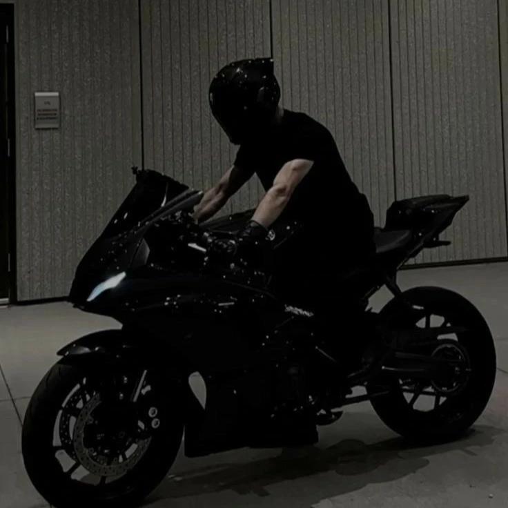 Biker thumbnail
