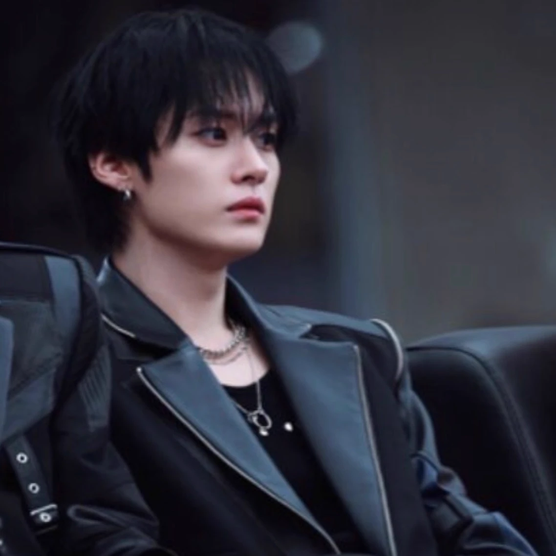 Lee know thumbnail