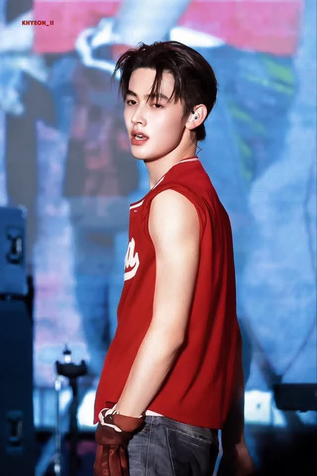 Eom Seonghyeon thumbnail