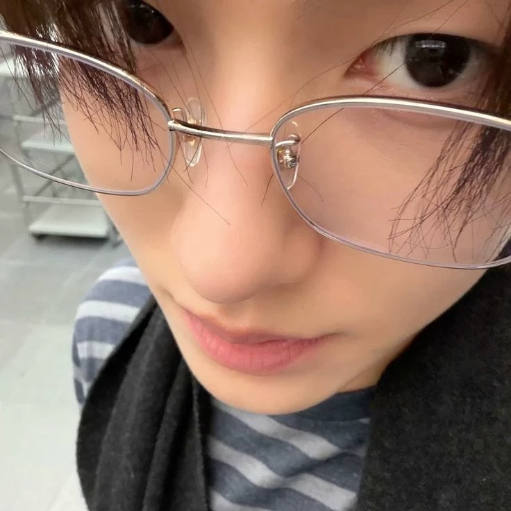 Eom Seonghyeon thumbnail