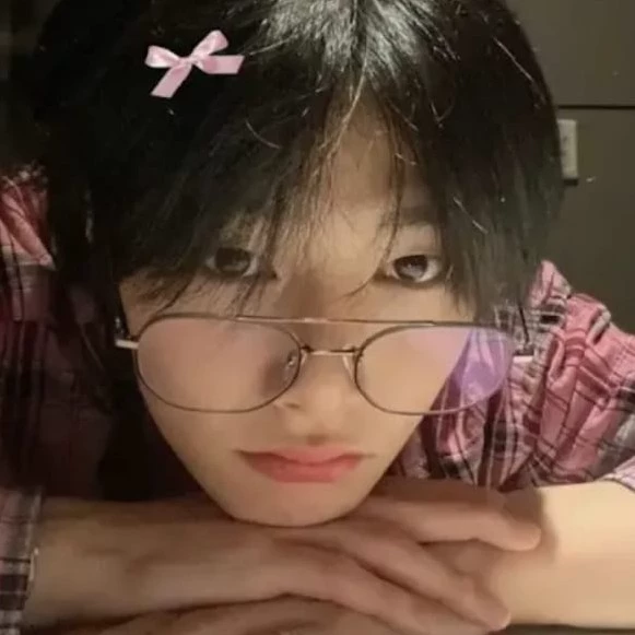 Hwang yeji