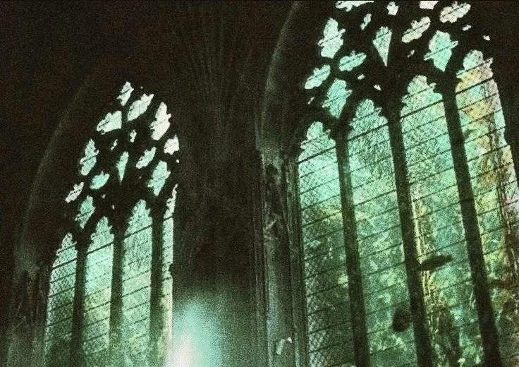 Hogwarts Bathroom thumbnail