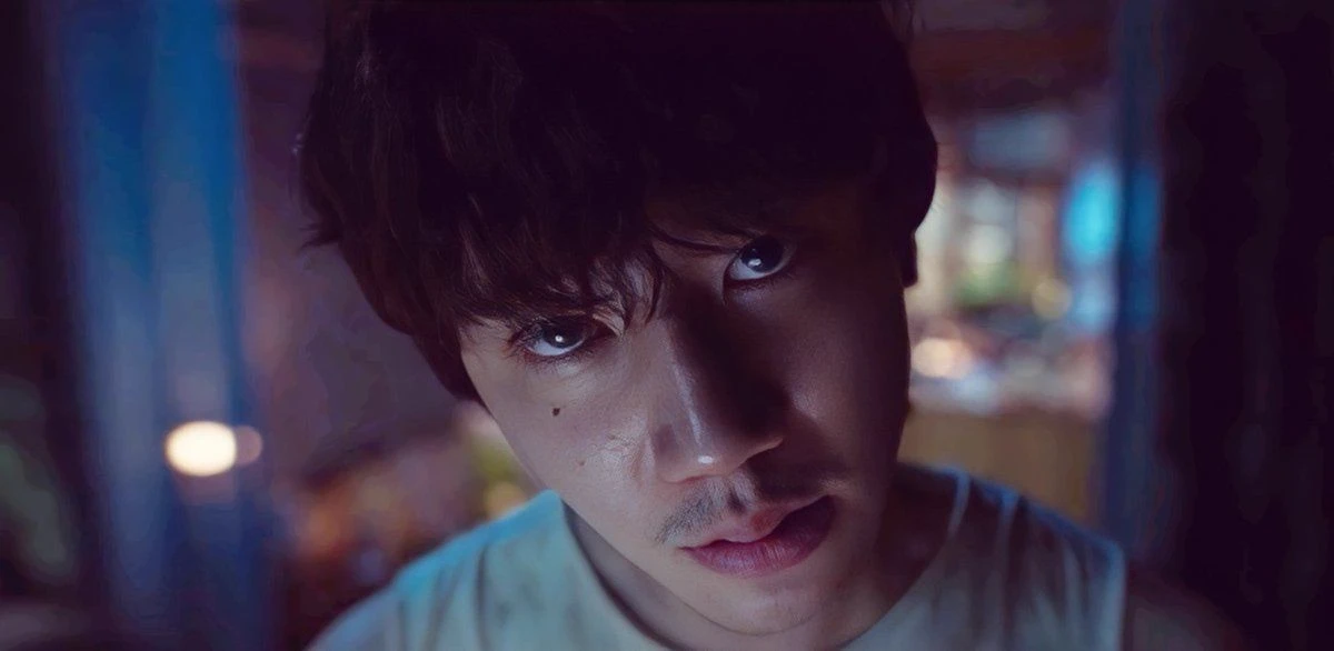 Lee Jun Young thumbnail