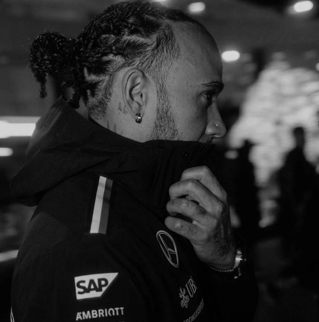 Lewis Hamilton  thumbnail