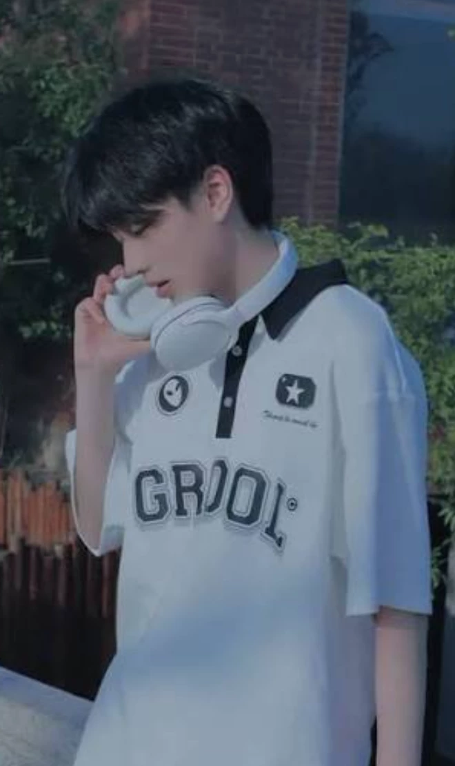 Li Xungshi thumbnail