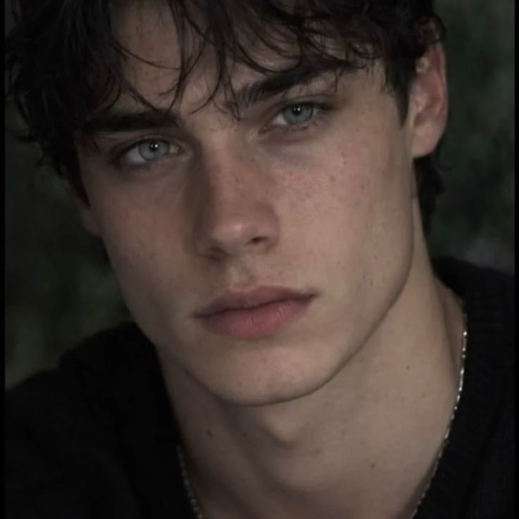 Dante Adams (Childhood friend or benefits?) thumbnail