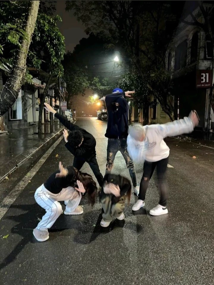 Popular group - bl thumbnail