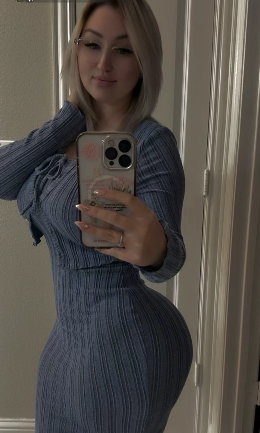 Chloé (Rich Big-Ass Gringa) thumbnail