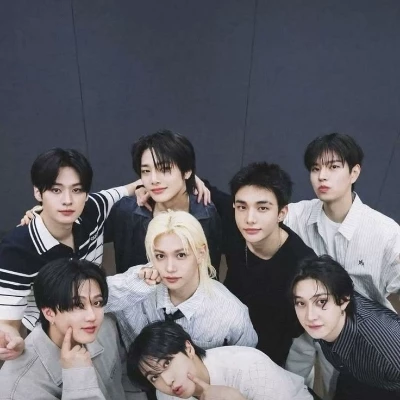 Stray kids thumbnail