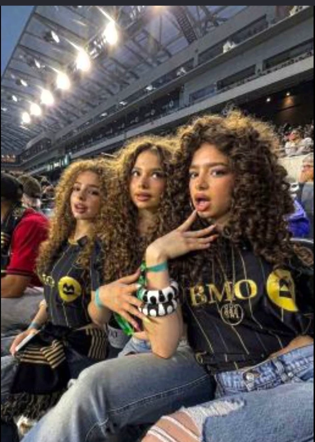 Kalogeras Sisters  thumbnail