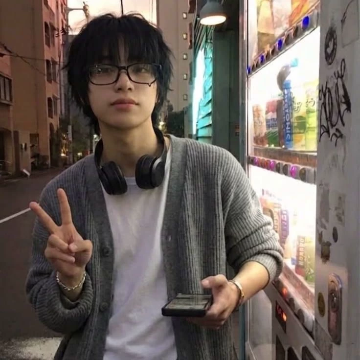 Hiroto Akiyama thumbnail