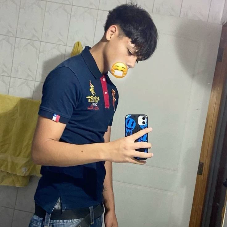 Max thumbnail