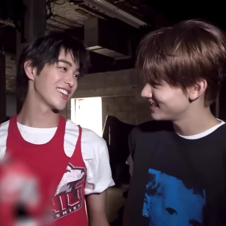 Keonho—keonhyeon thumbnail
