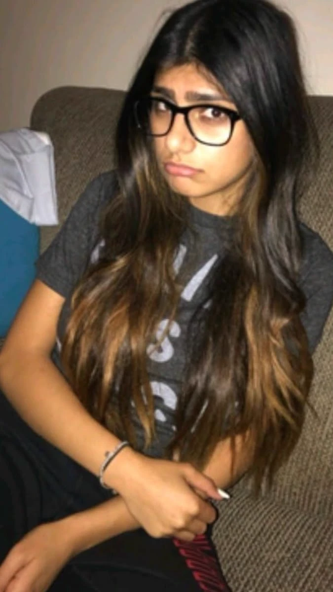 Mia Khalifa thumbnail