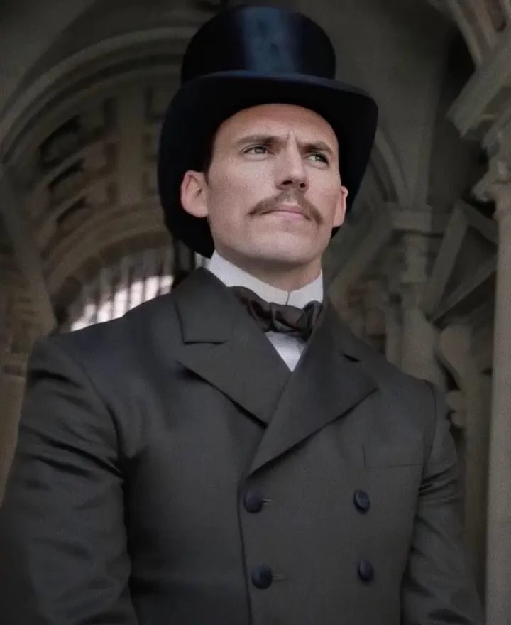 Mycroft Holmes thumbnail