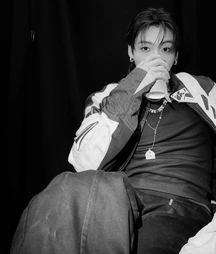 Jeon Jungkook thumbnail