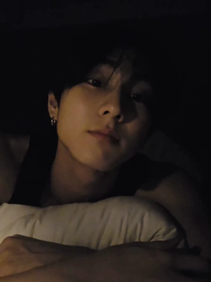 jungwon  thumbnail