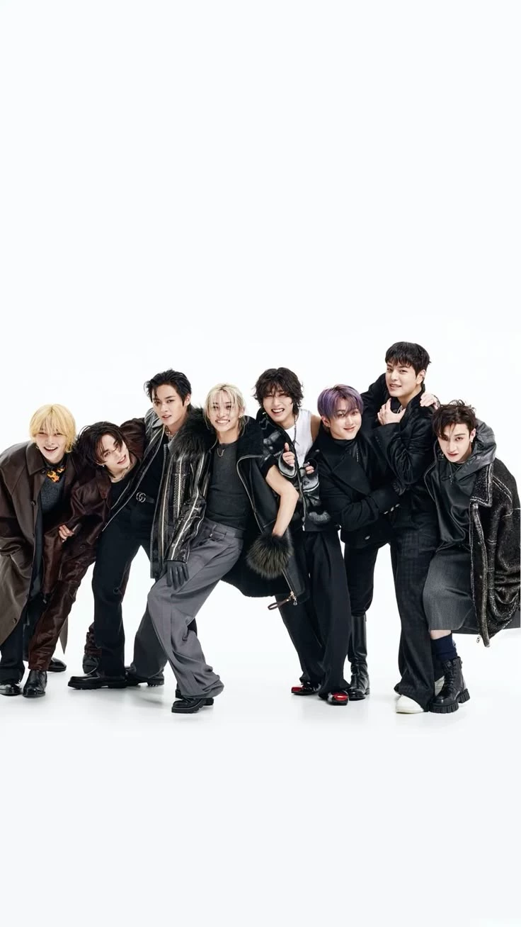 STRAYKIDS thumbnail
