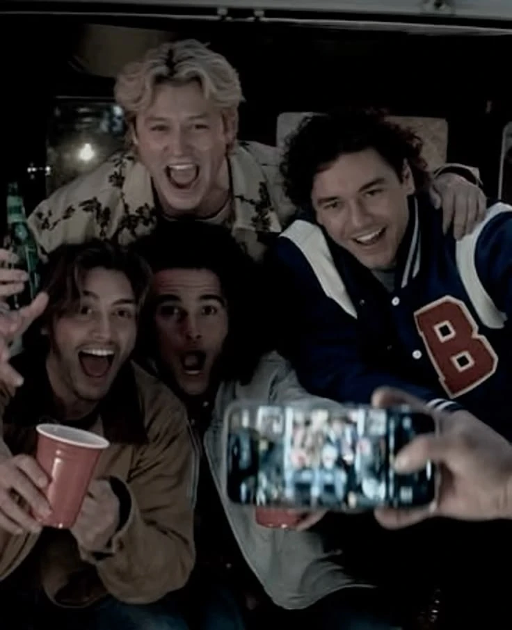 Off Campus thumbnail