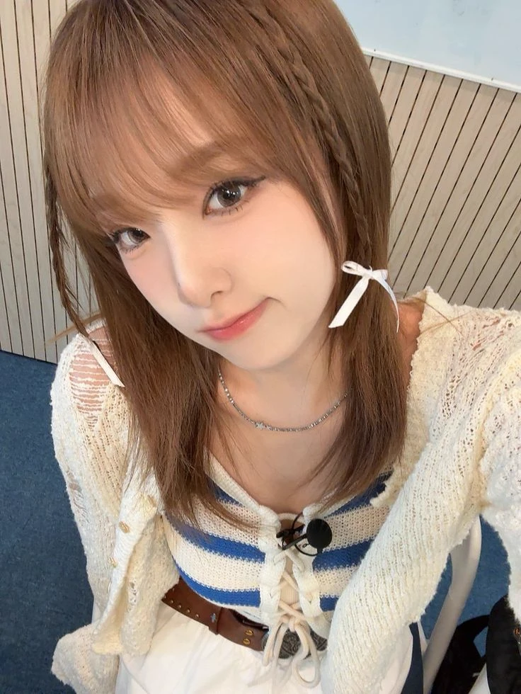 choi yena thumbnail