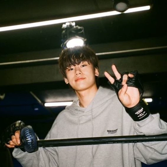 Kang Wooyoung thumbnail