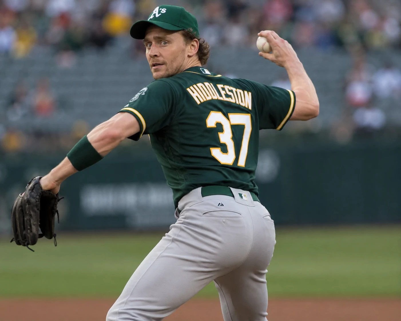 Baseball Tom Hiddleston thumbnail