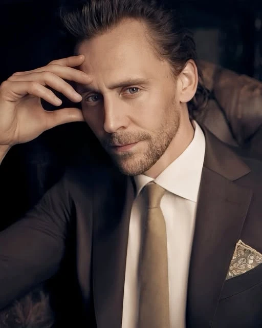 Tom Hiddleston thumbnail