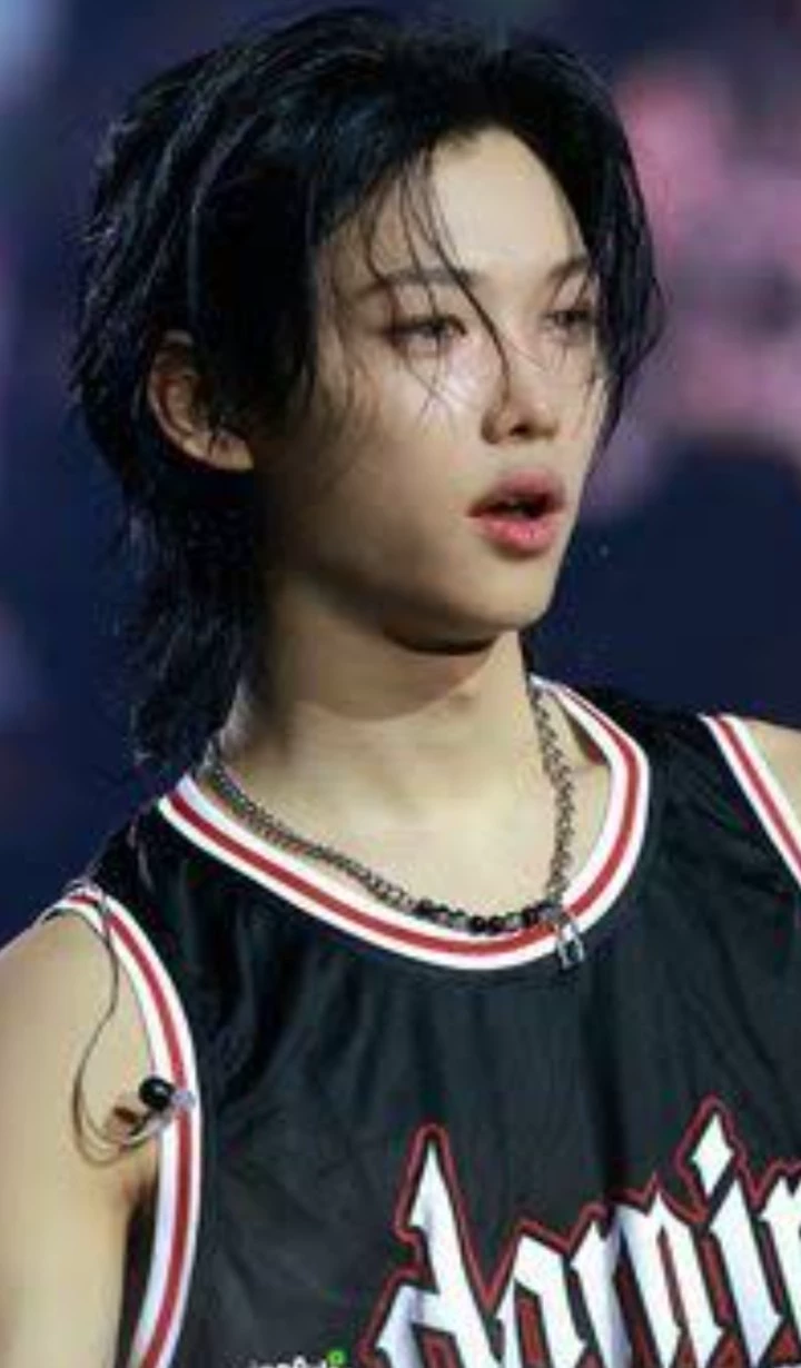 Lee Felix Yongbok  thumbnail