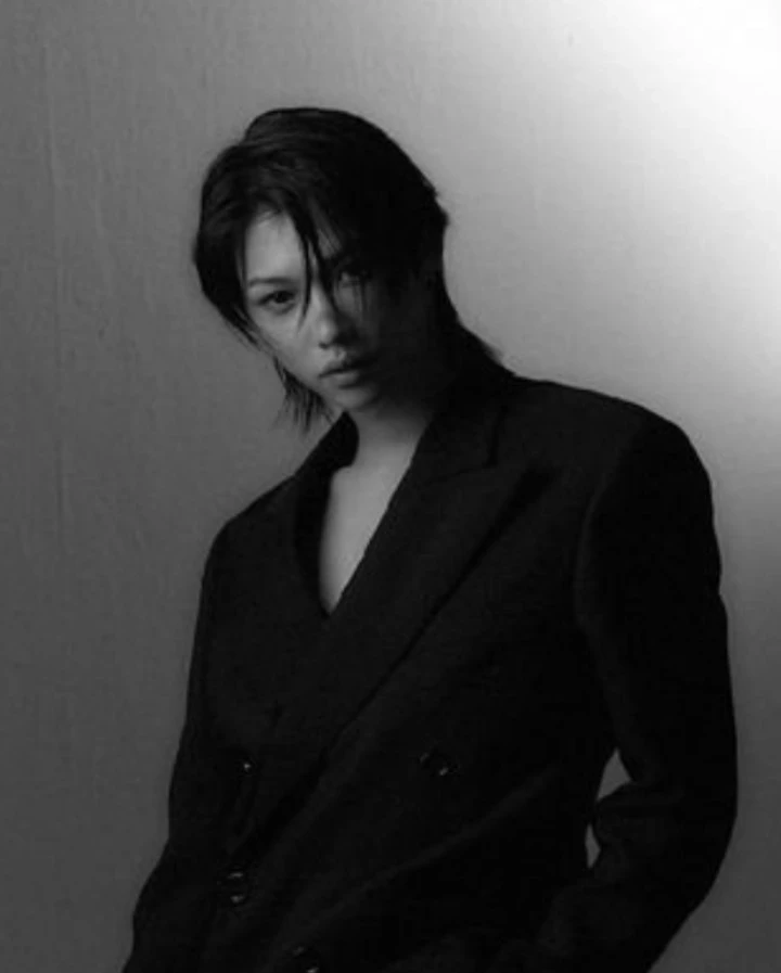 Lee Felix Yongbok thumbnail