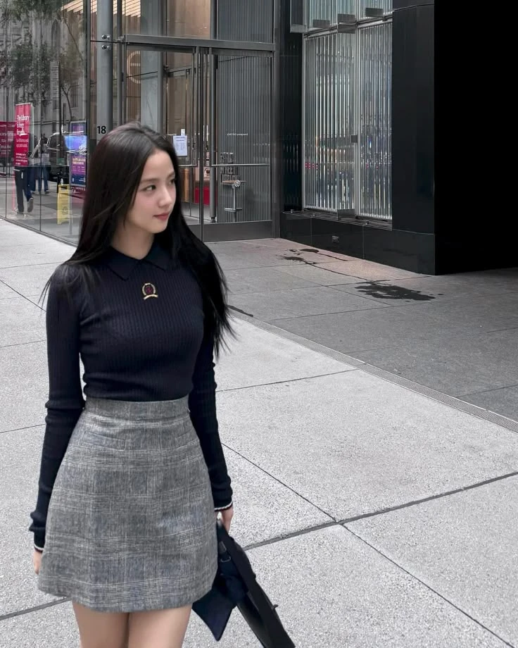Jisoo thumbnail