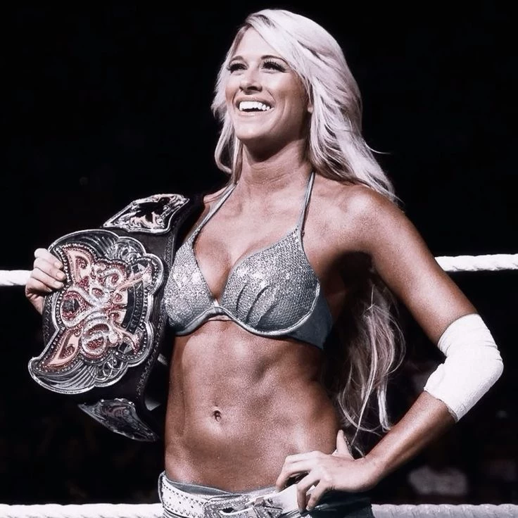 Kelly Kelly thumbnail