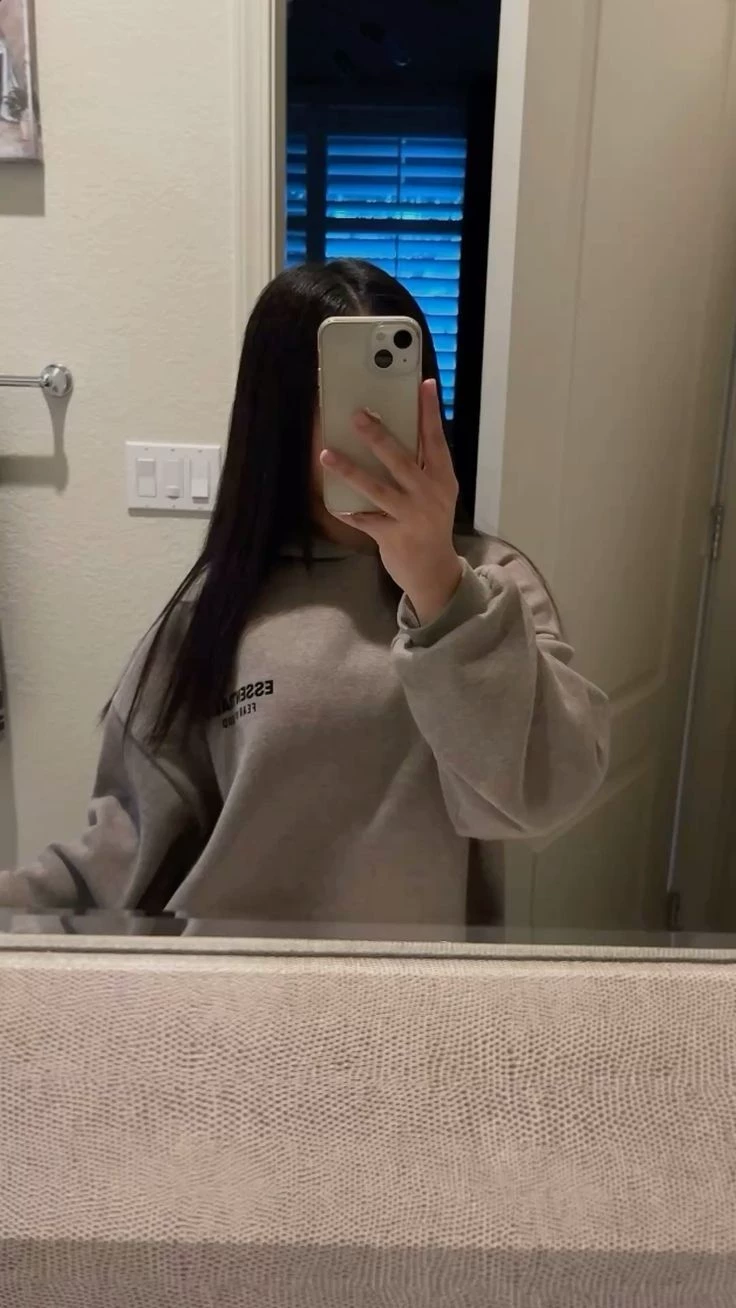 Valeria (Classmate) thumbnail