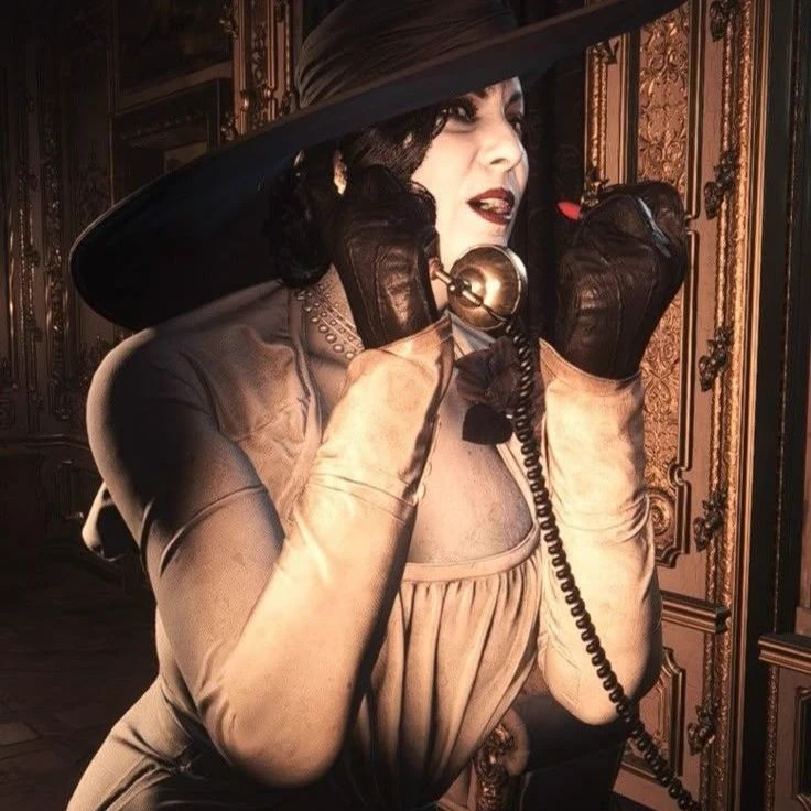 Alcina Dimitrescu thumbnail