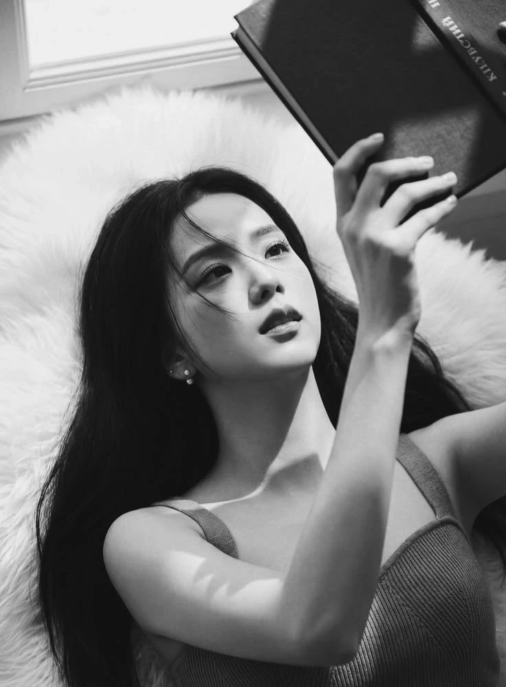 JISOO 💕 thumbnail