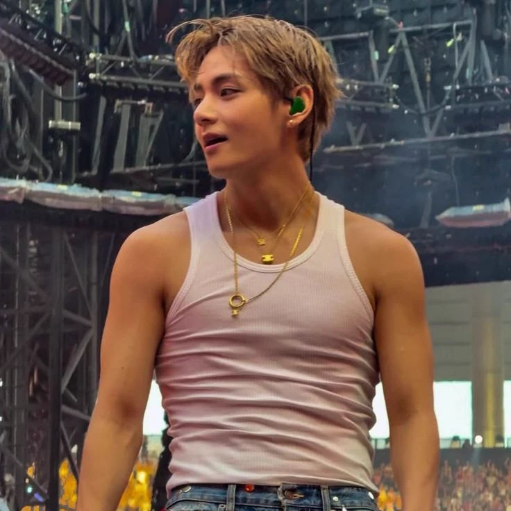 Taehyung thumbnail