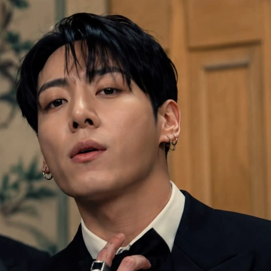 Jeon Jungkook thumbnail
