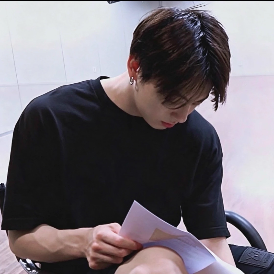 Jeon Jungkook thumbnail