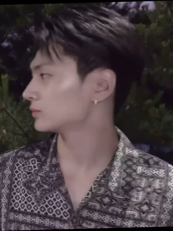 Park Jongseong (Jay) thumbnail