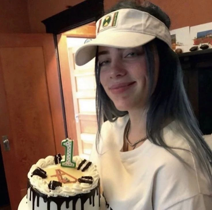 billie eilish thumbnail
